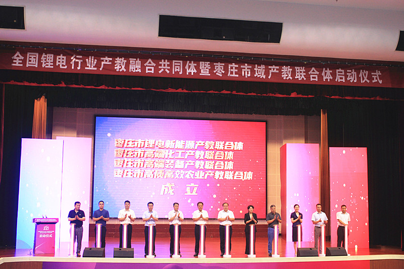 ȫ(gu)ИI(y)a(chn)ںϹͬwߗfa(chn)(lin)w(dng)xʽe